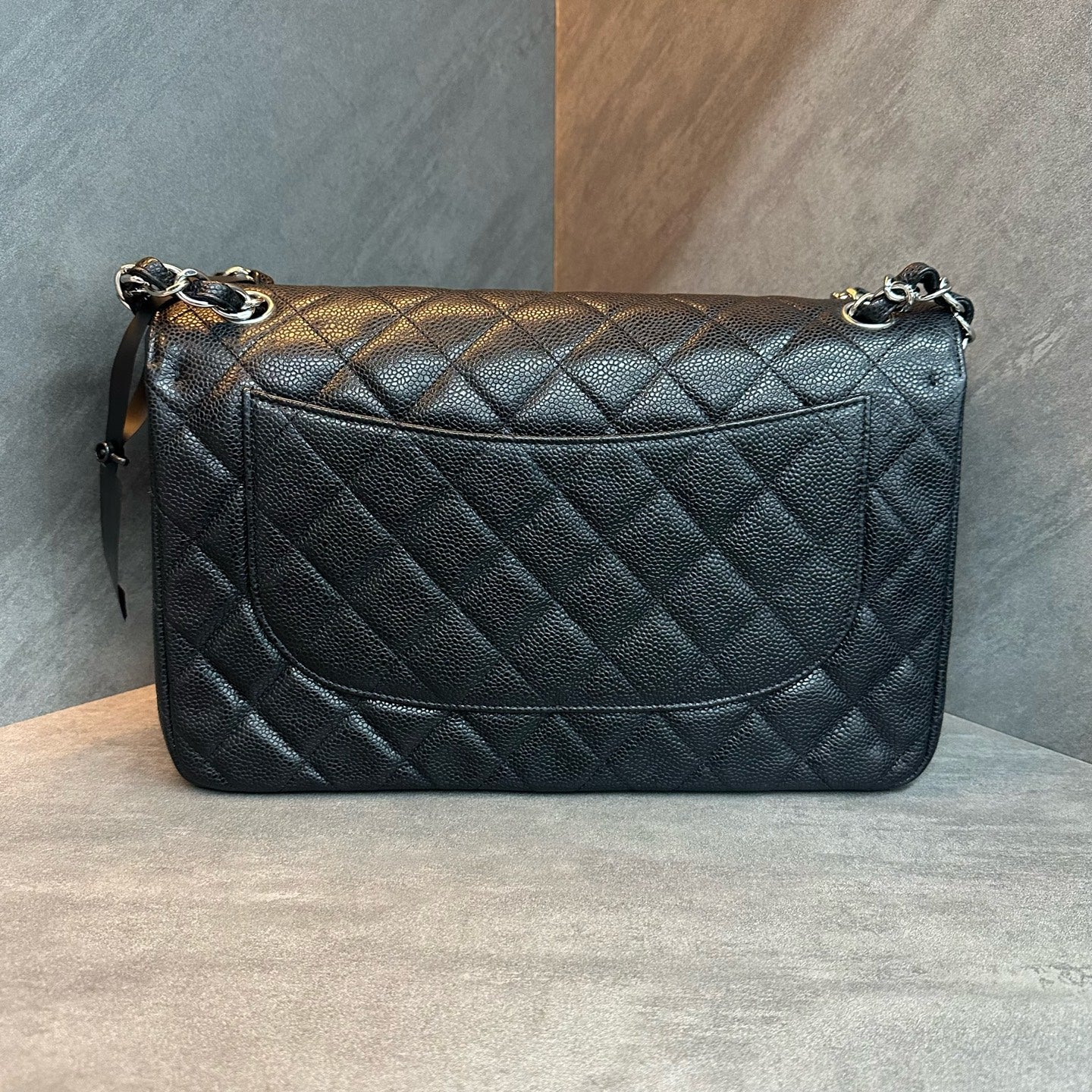 Chanel cf jumbo Black Silver lychee cowhide chain bag, 15 open bag type, three-dimensional inside clean