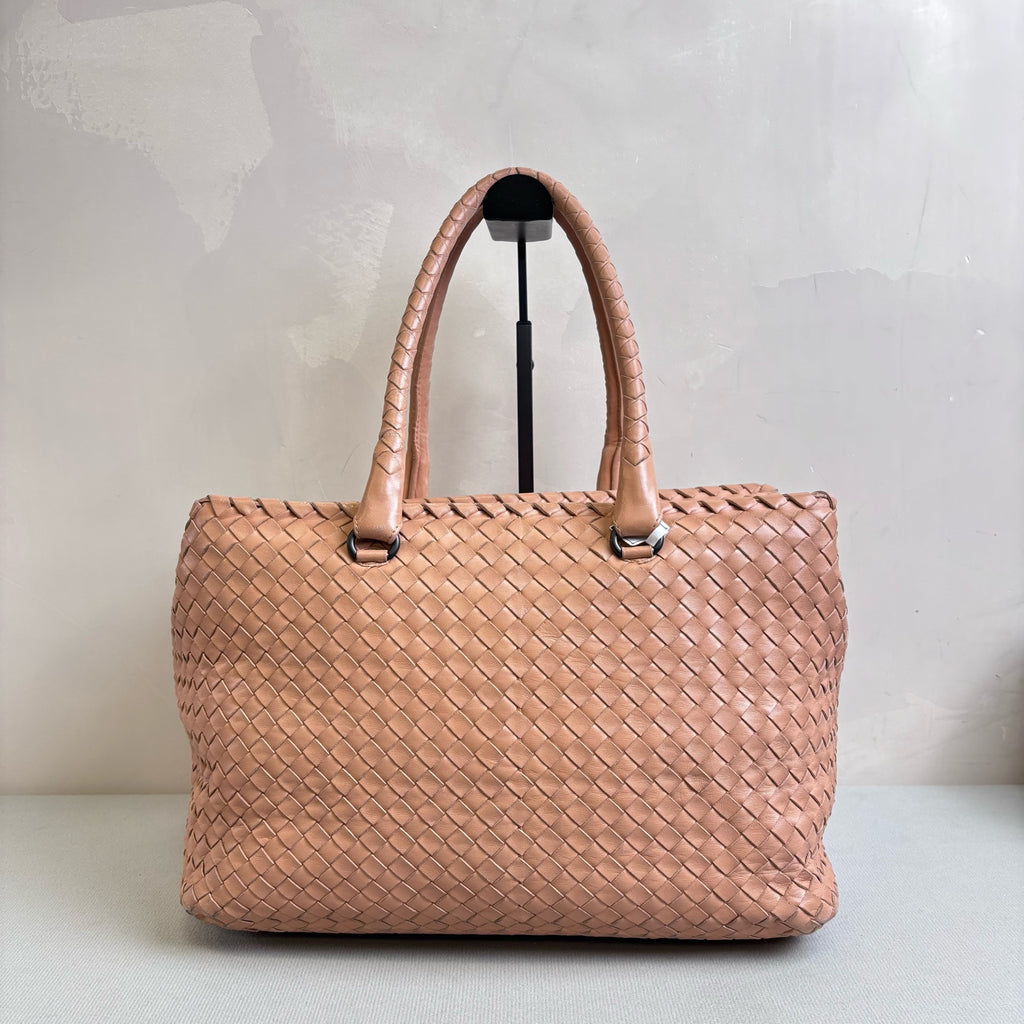 bv/ Bottega Veneta 97 New Classic Grapefruit Color Woven Handheld Shoulder Bag Lightweight and Burdenless Size 33*23