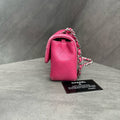 Chanel cf Large mini pink and silver sheepskin chain bag, 19 opening strap card bag type, three-dimensional inside clean