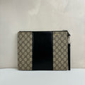 Gucci Classic Monogram Clutch Bag 98% New Size 28*21.5 Synthetic Canvas Material