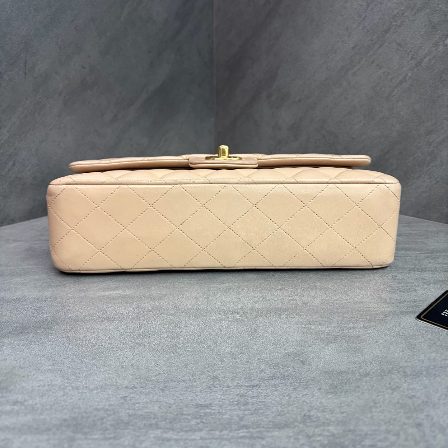 Chanel CF Medium Beige Lambskin, 15-series with authenticity card, structured shape, in stock at favorable price
