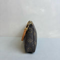 LV/Louis Vuitton Classic Monogram Side Bag Brown 99% New Size 21*13