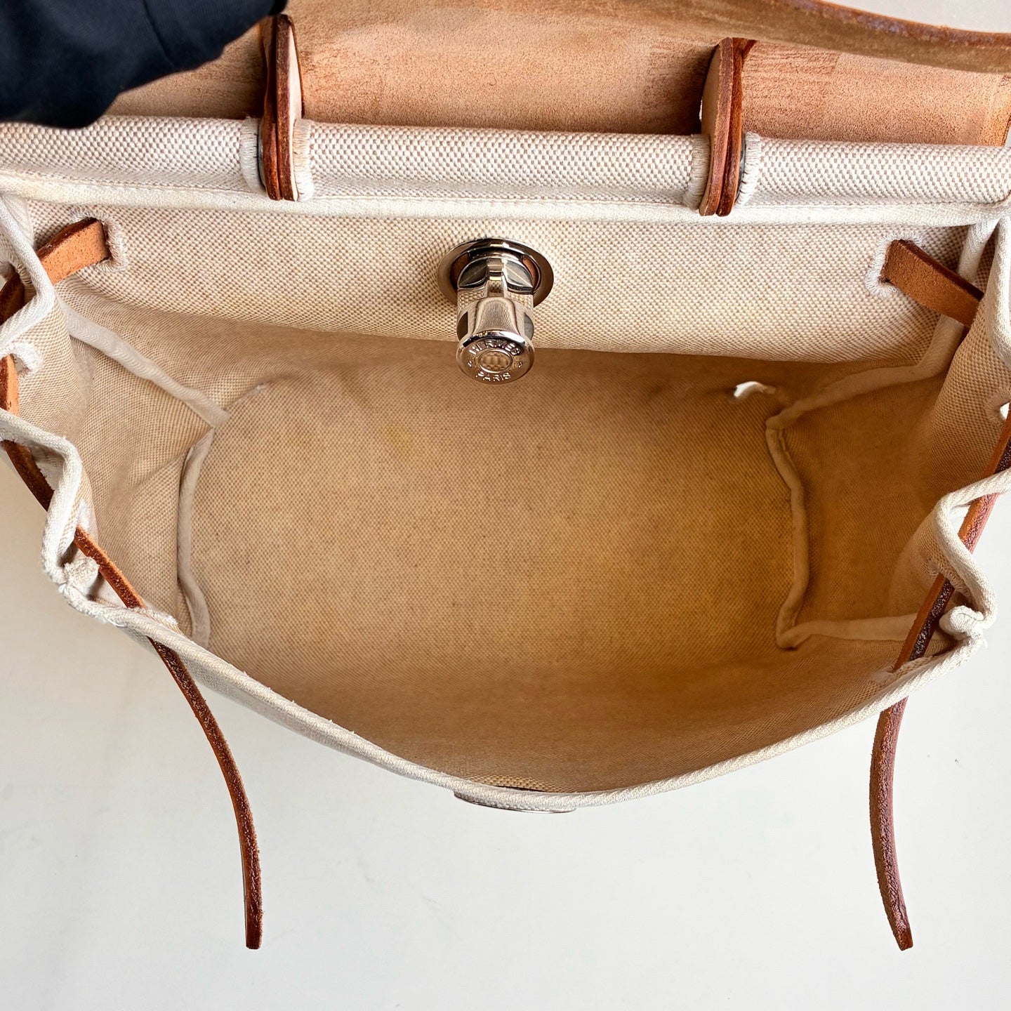 Hermès/Herbag Off-white with Brown Material Canvas Frame E Engraving 97% New Size 31*18