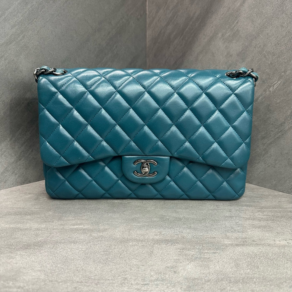 Chanel CF Jumbo Aqua Blue Silver Lambskin Chain Bag 15 Open Structure, Clean Interior.