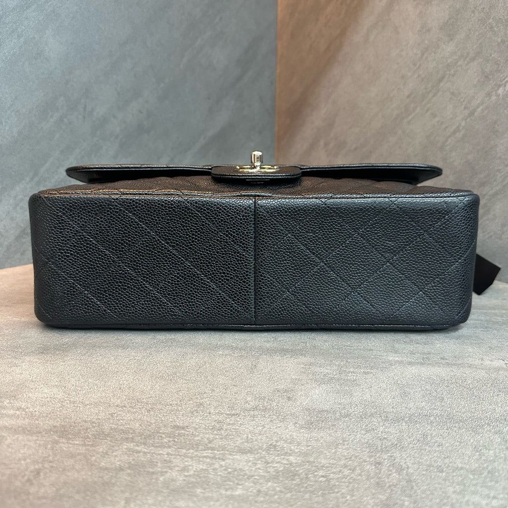 Chanel cf jumbo Black Silver lychee cowhide chain bag, 15 open bag type, three-dimensional inside clean