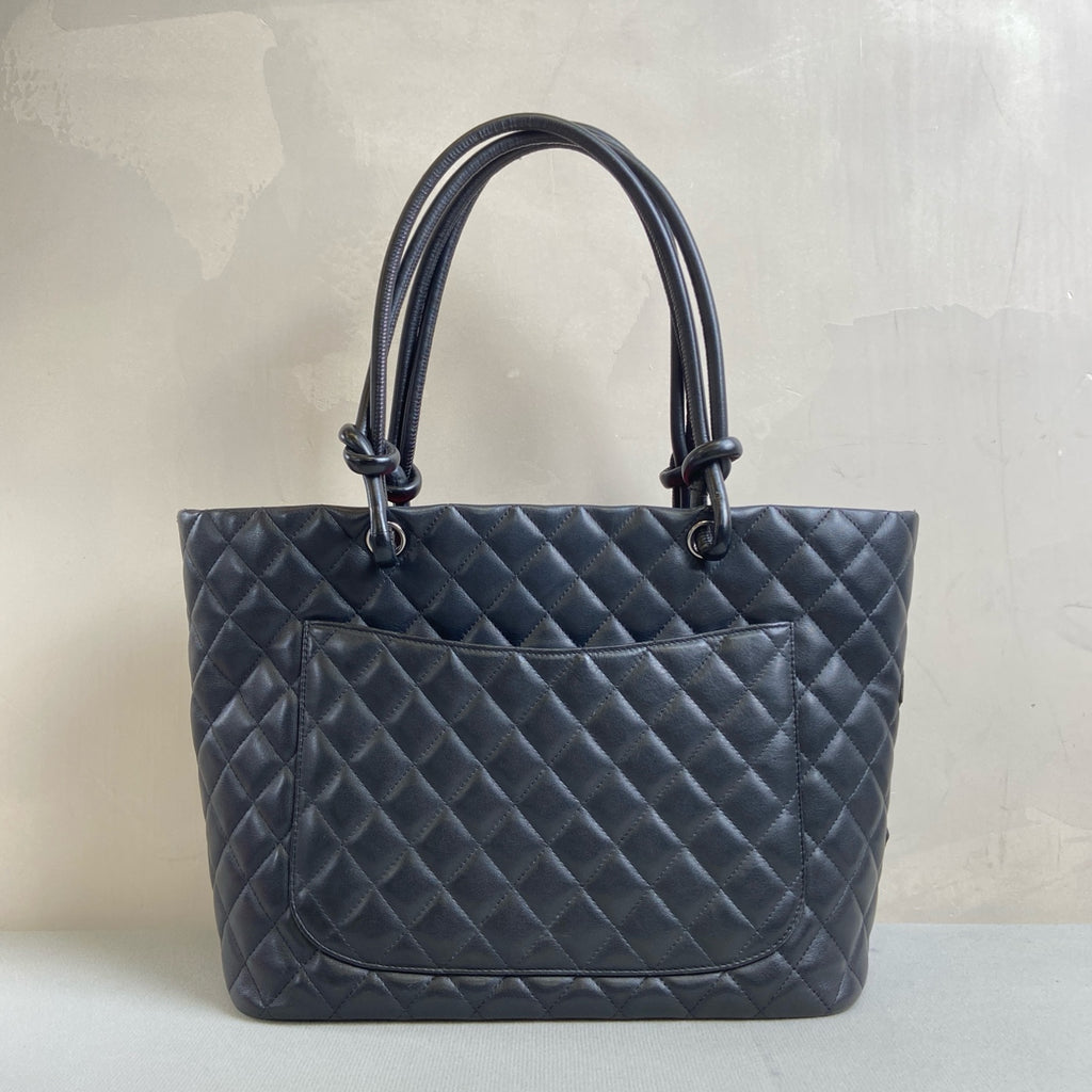 CHANEL 15 Opening Black Patent Leather Double C Black Cowhide Silver Hardware Kangpeng Handheld Shoulder Bag 98% New Size 30*25