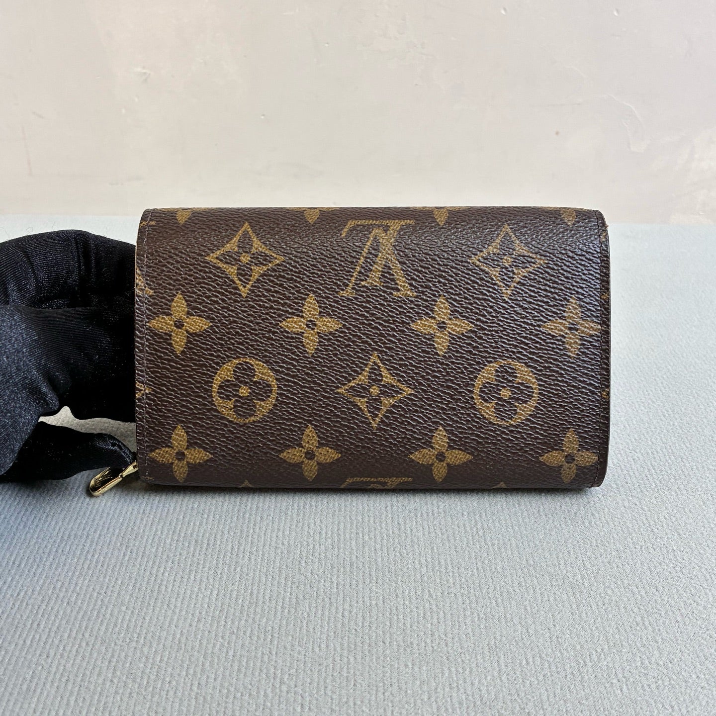 LV/Louis Vuitton 98% New Monogram Two-Fold Wallet Size 14.5*9