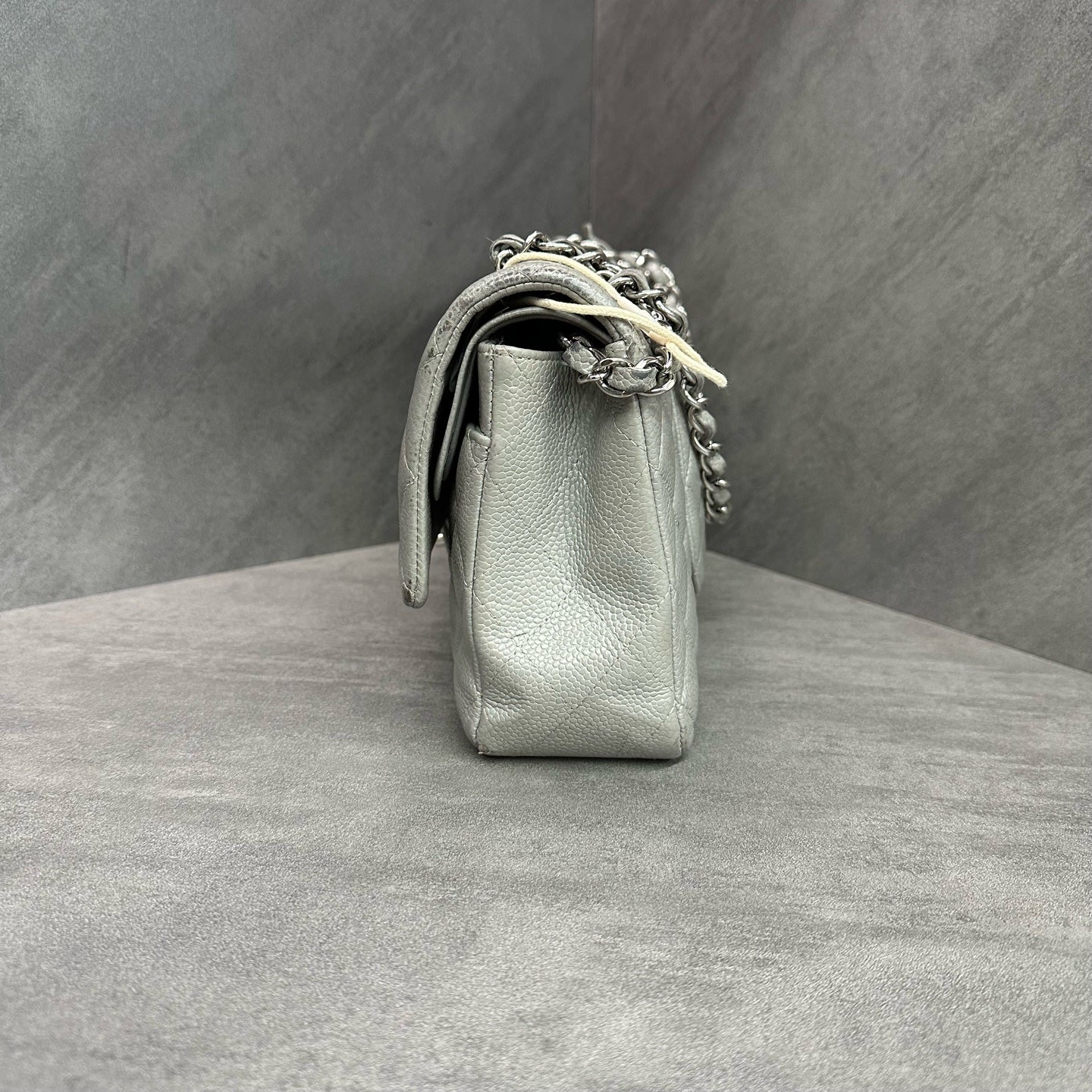 Chanel cf medium size grey silver-clasp lychee cowhide chain bag, 19 opening, card-free, three-dimensional