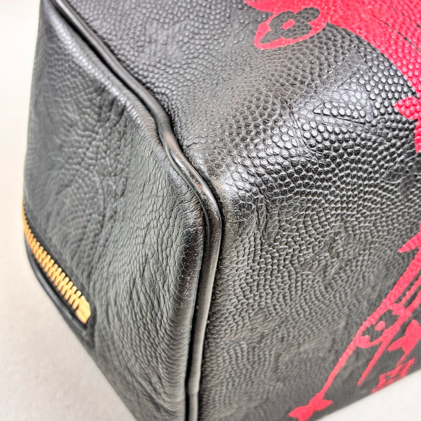 Louis Vuitton NBA Collaboration Black Monogram Toiletry Bag NBA Collaboration Chip Version Size 23*12
