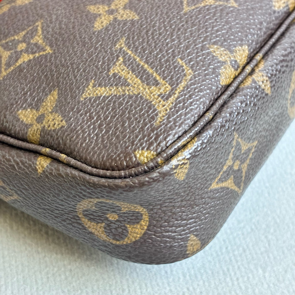 LV/Louis Vuitton Classic Monogram Side Bag Brown 99% New Size 21*13