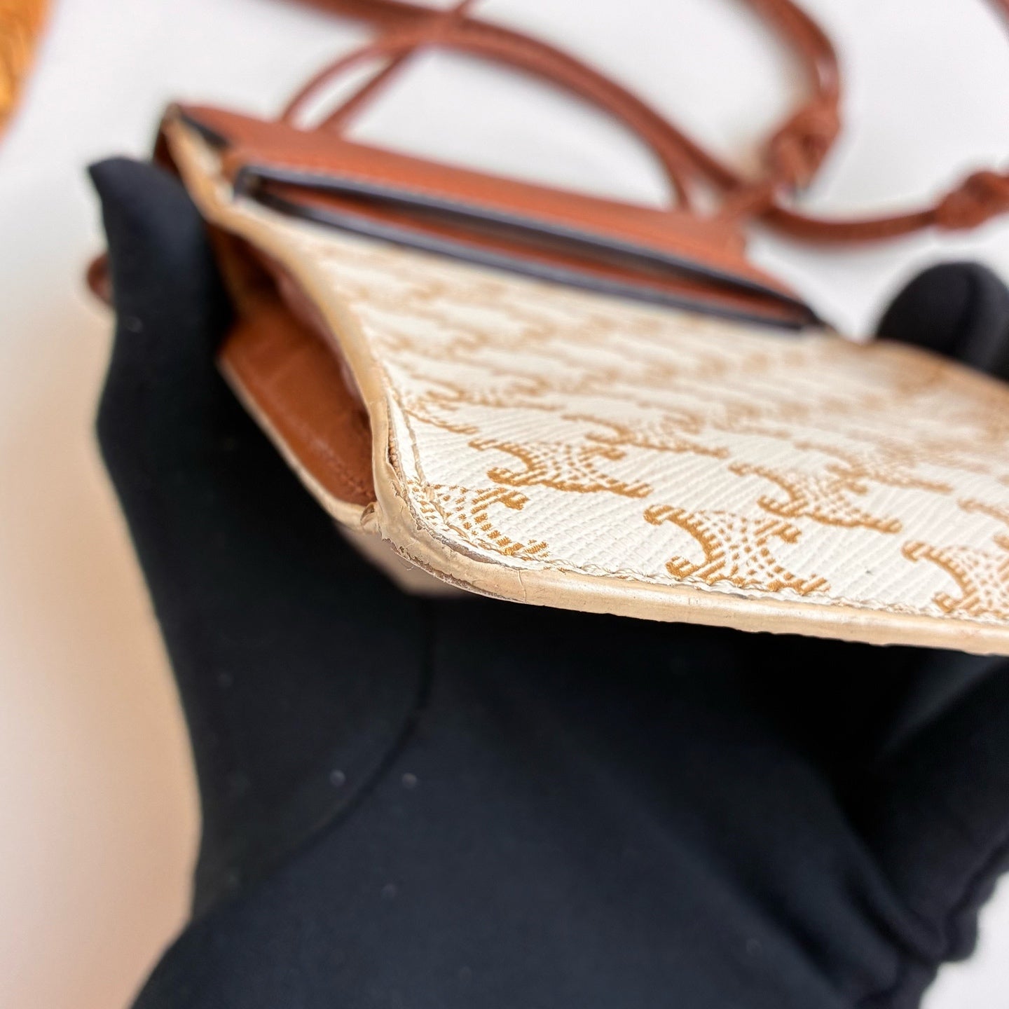 Celine Logo Vintage Lambskin Leather Flap Phone Bag Shoulder Bag 99% New Size: 10 x 18 x 2 Lambskin Material