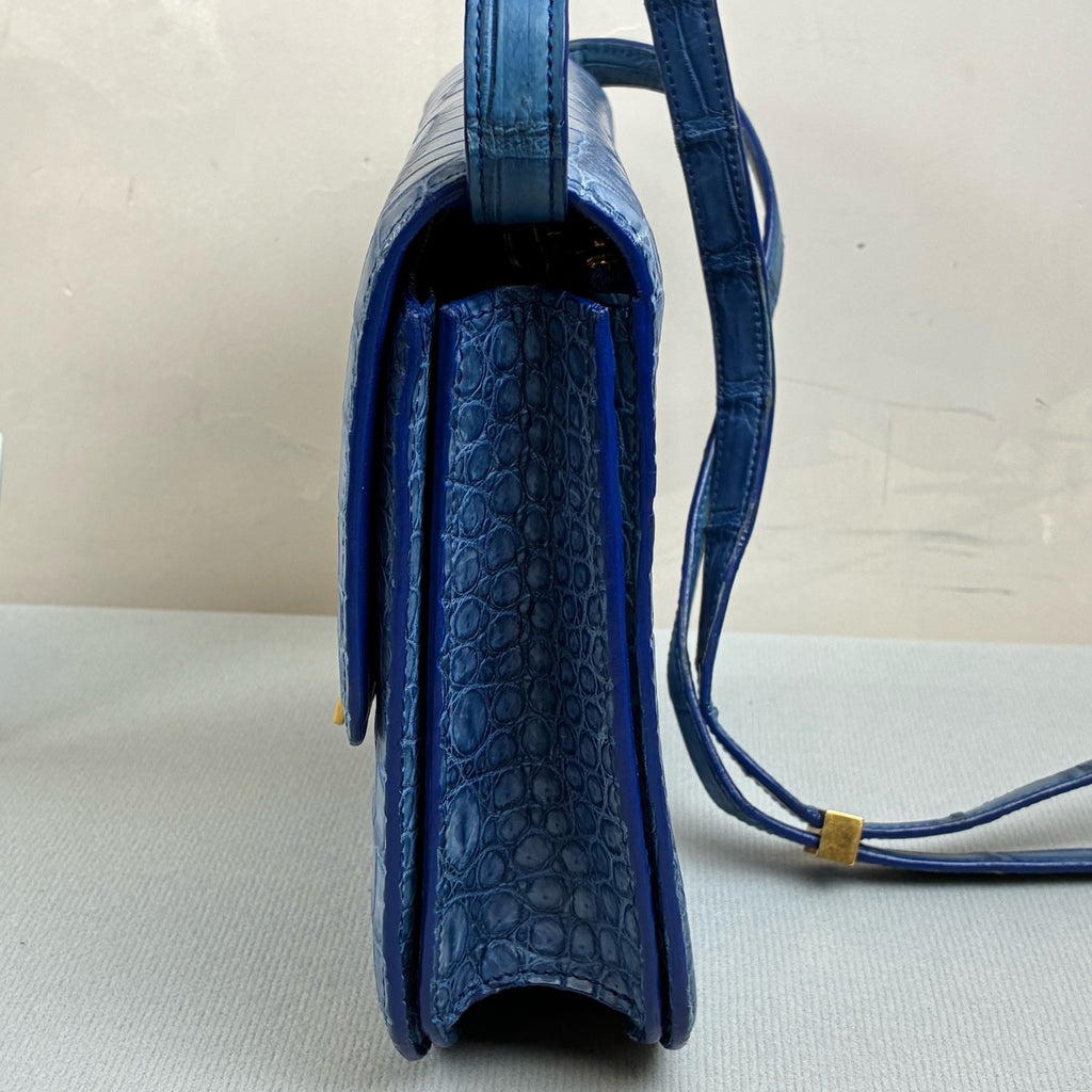 99% New CELINE Box Medium Fog Blue with Gold Hardware Matte Crocodile Leather Shoulder Crossbody Bag 2012 Size 24*18 12