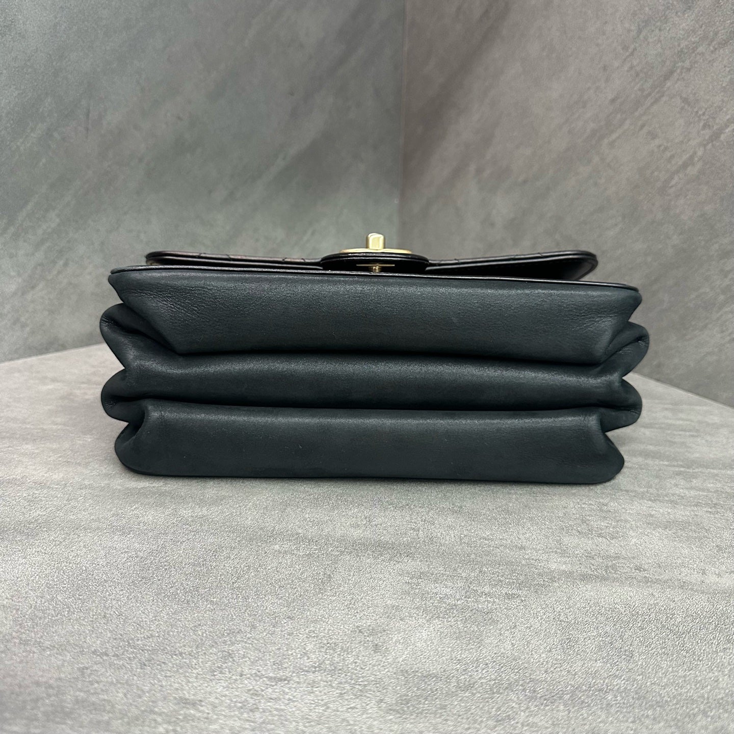 CHANEL Metropolitan Black Gold Accordion Bag Wool Handheld Chain 26 Opening