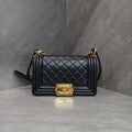 CHANEL + Chanel + Le Boy + Black Gold Diamond Pattern Cowhide Gold Buckle Chain Shoulder Bag 23 Open Without Card