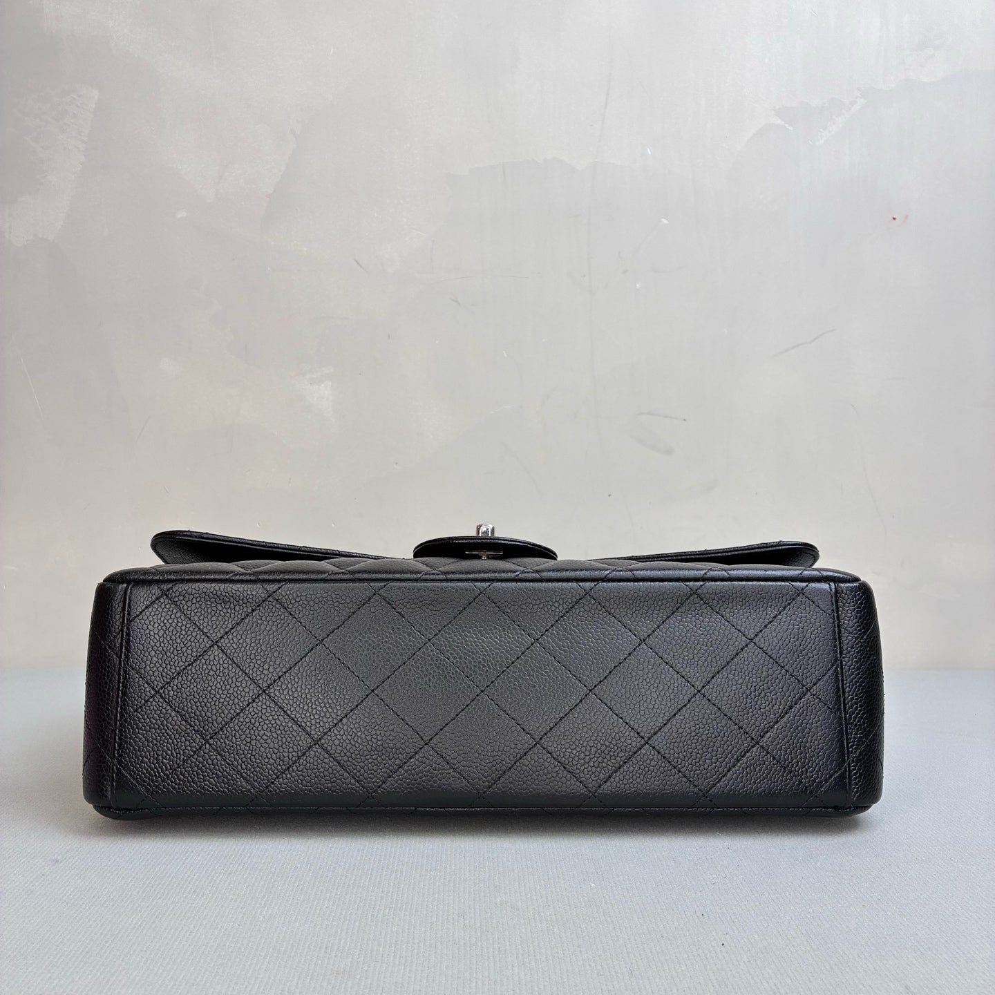 Chanel 99% New CF Maxi 23 Open Black and Silver Litchi Leather Chain Bag Size 33*23