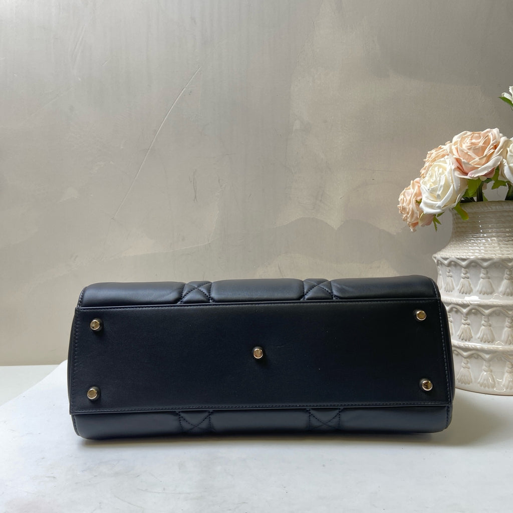 Dior Lady D-sire Diadem Bag 24-Year Shoulder Bag Black with Gold Hardware Pre-owned Condition Size 35*23 Accessories Included