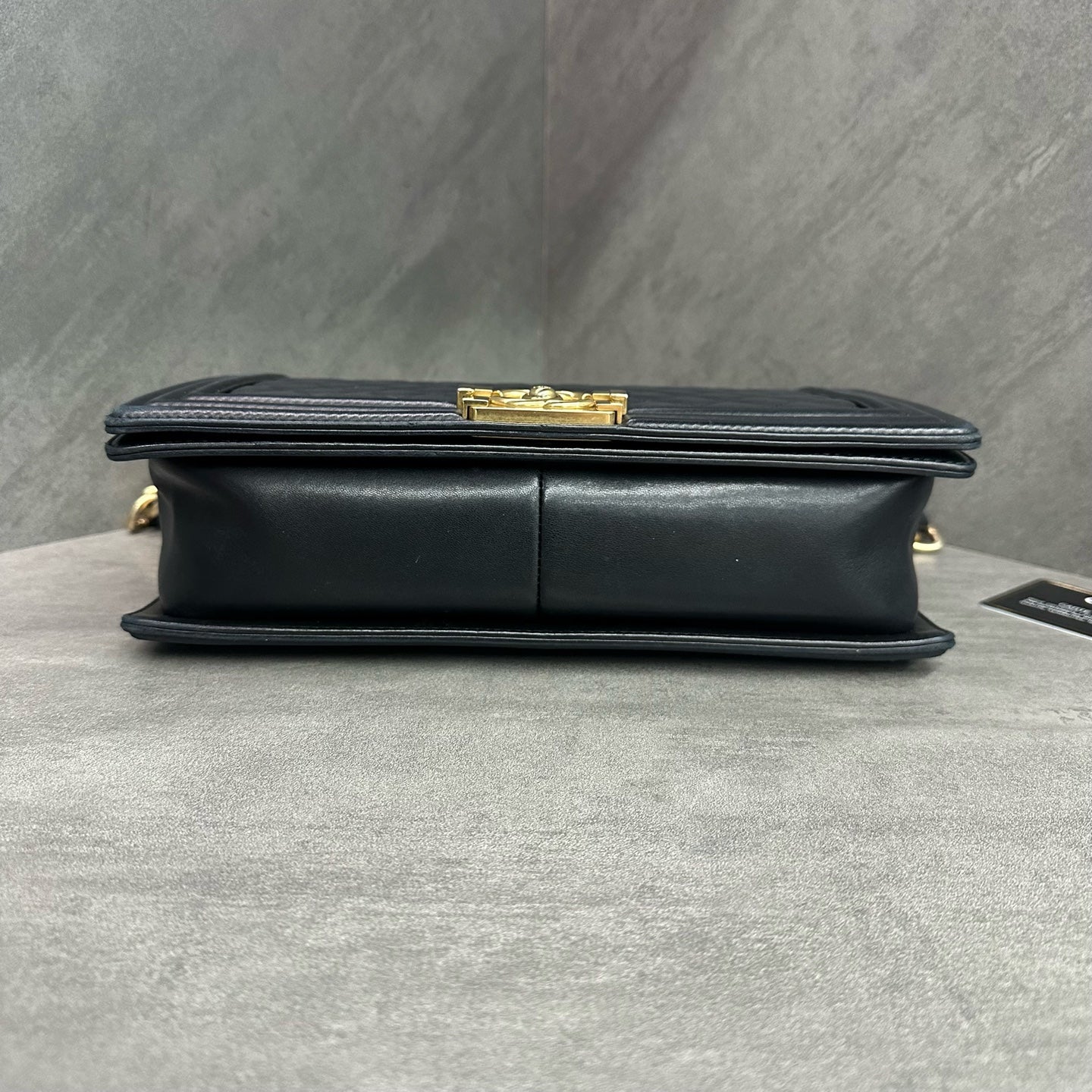 Chanel leboy medium-large black gold lambskin chain bag, 23 series with authenticity card, structured shape, clean interior