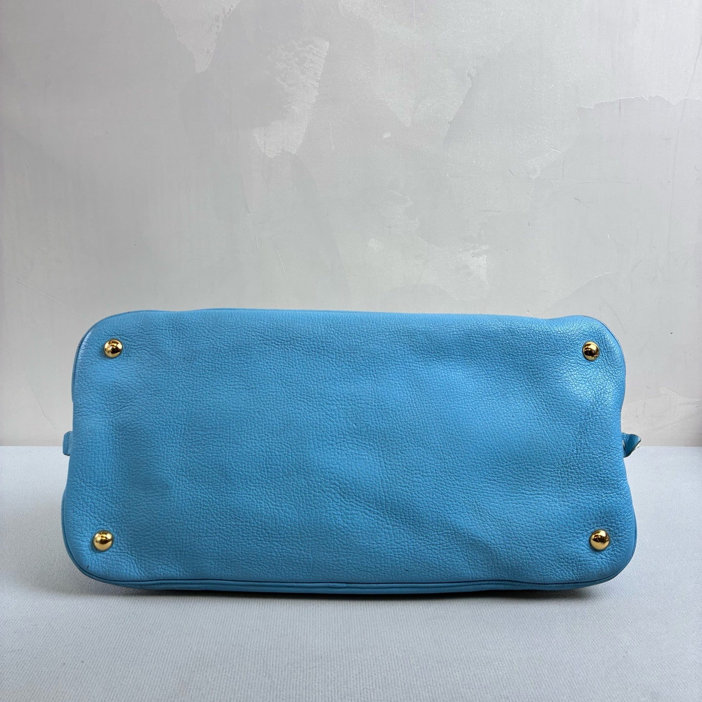 Miu Miu 95% new blue all-leather shell bag bowling bag size 39*21