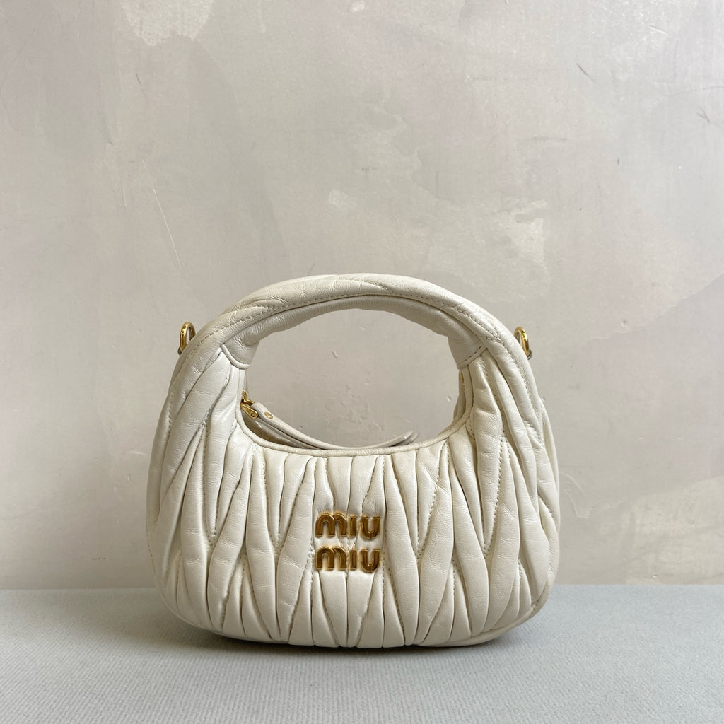 Miu Miu Wonder Bag Mini Crossbody Bag White Size 16*10 Condition 98% New