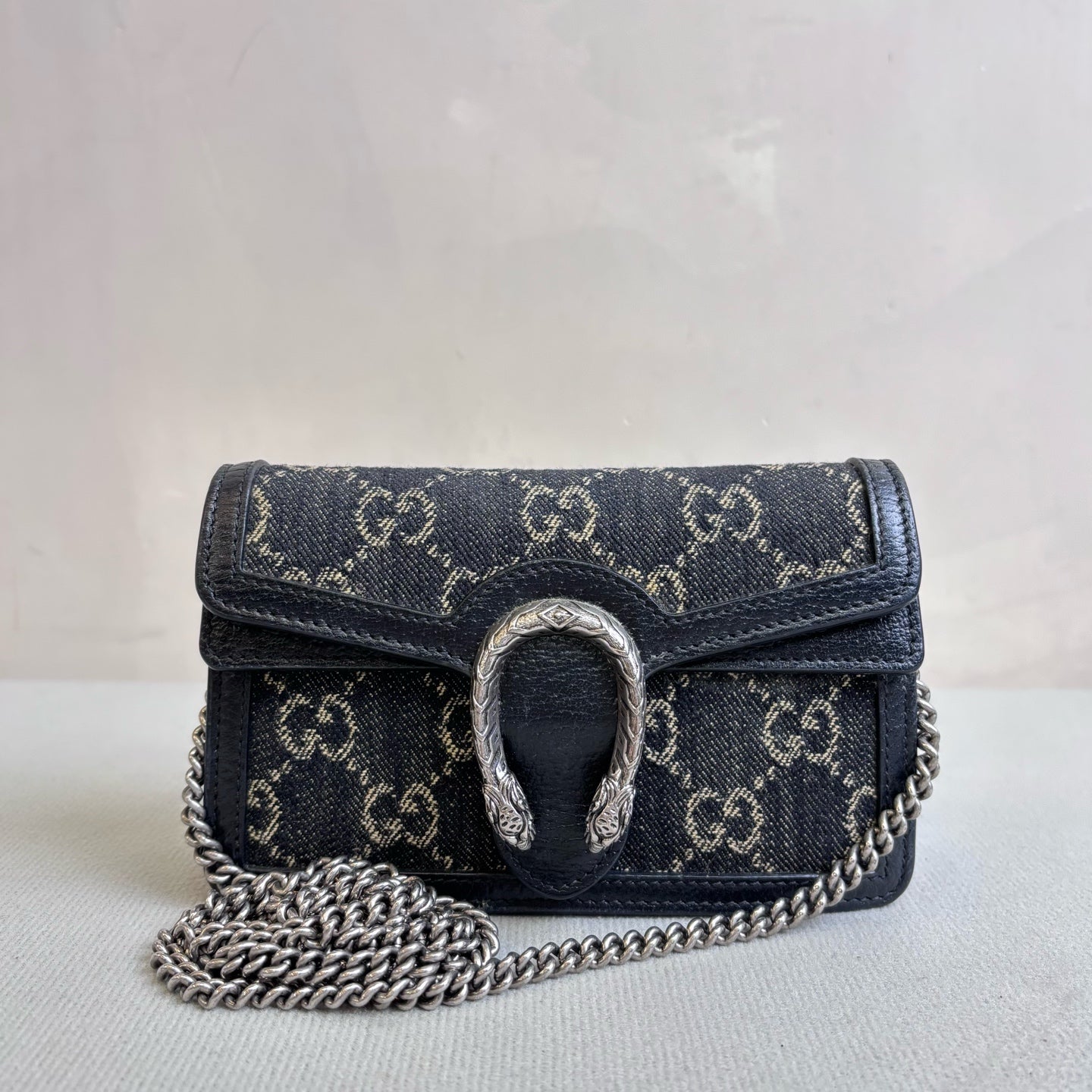 Gucci Dionysus Mini Black Denim Chain Bag Size 16*10.5 Like New 98%