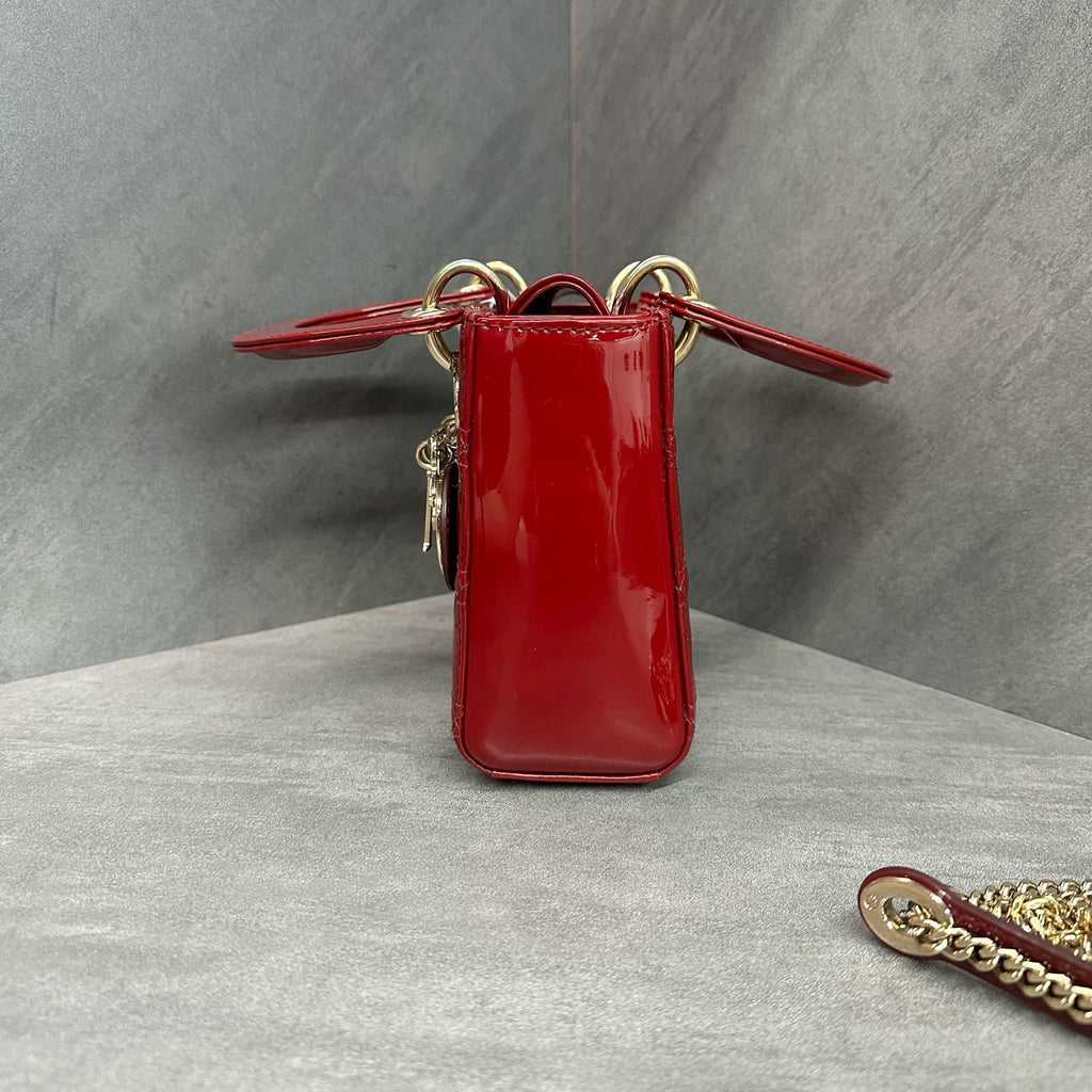 Dior Lady Dior Small 3-grid Red Gold Patent Leather Lady Dior Bag, 2020 serial code