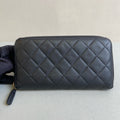CHANEL 15 Opening 99% New Black Quilted Zipper Wallet Size: 19*10