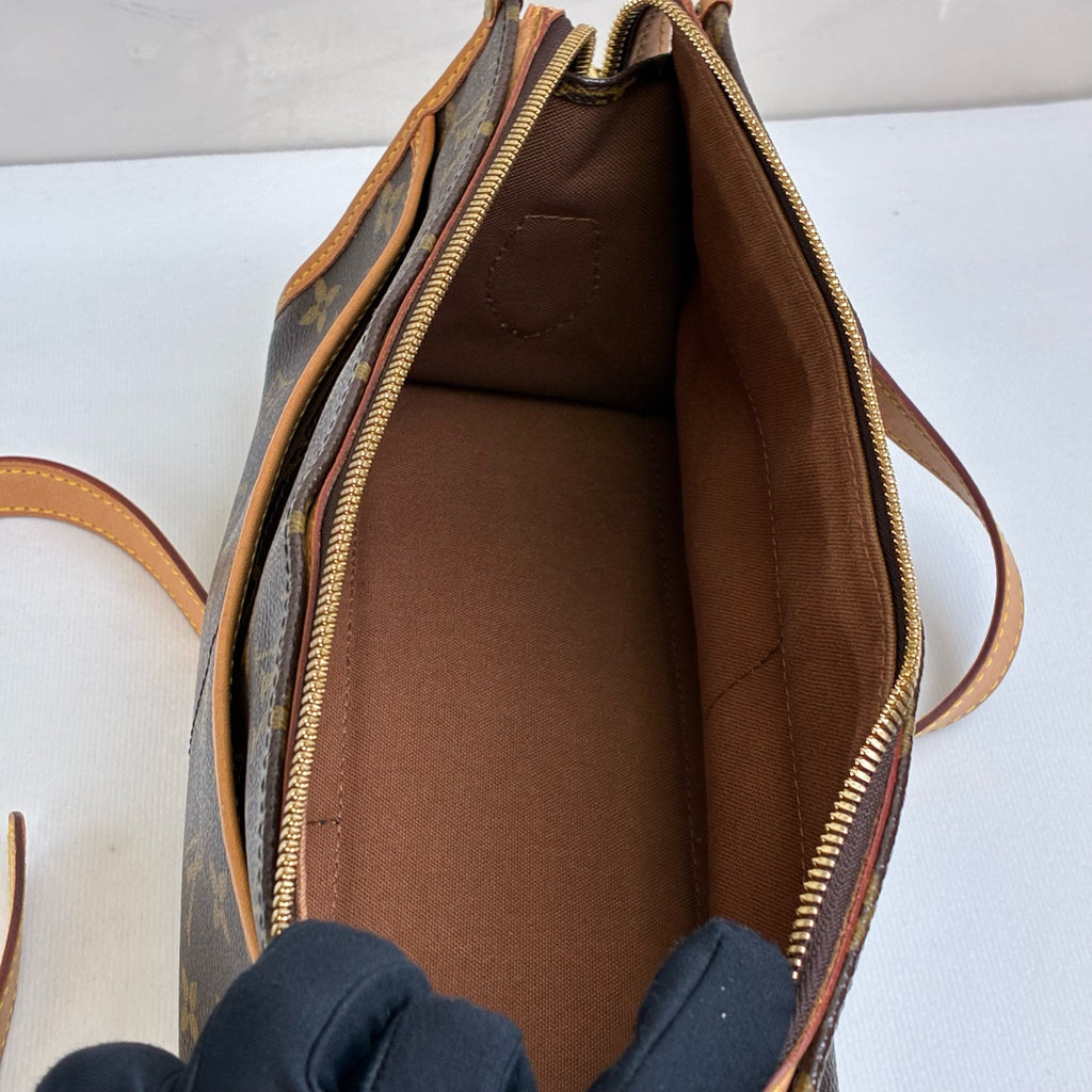 LV/Louis Vuitton Monogram Triangular Gold Ball Bag, Classic Popincourt Series Vegetable-Tanned Leather Shoulder Strap Crossbody Bag 2005, 98% new.