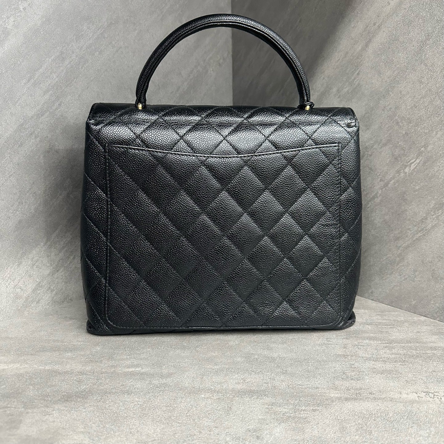 Chanel Kelly Black Gold Caviar Leather Tote Bag Vintage 7-series