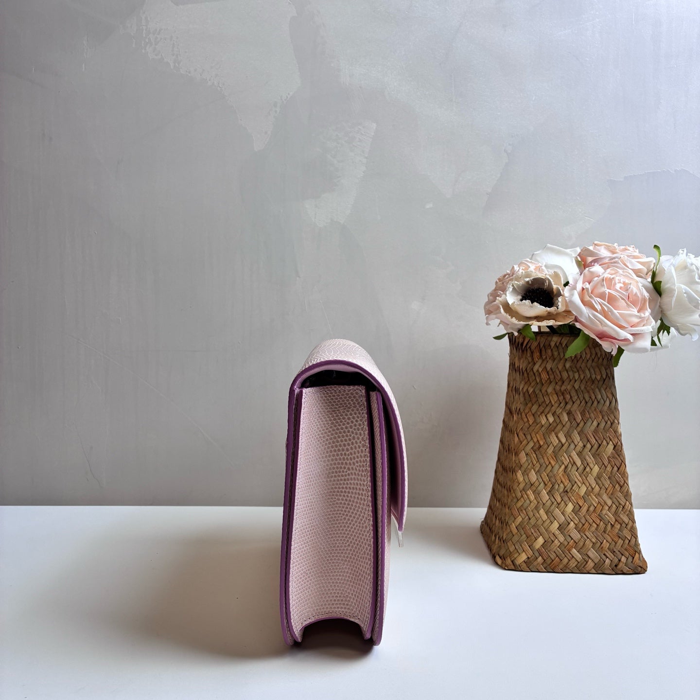 Celine Pink Lizard Skin Box Himalayan Bag Tofu Bag Original Price 80,000 Yuan Shoulder Bag 99% New Size: 2