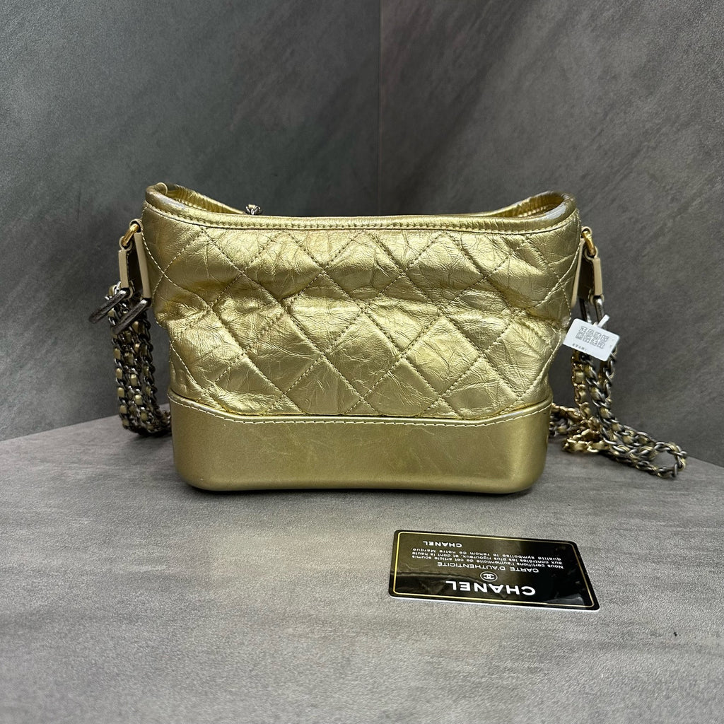 Chanel / 香奈儿 Wanderer Small Flap Bag Gold Small Flap Bag 24k Open with Card