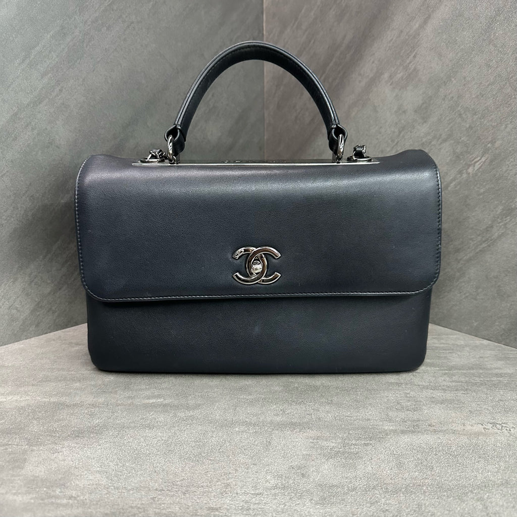 Chanel Trendy CC Medium Black Silver Chain Bag Smooth Calfskin 26 Open