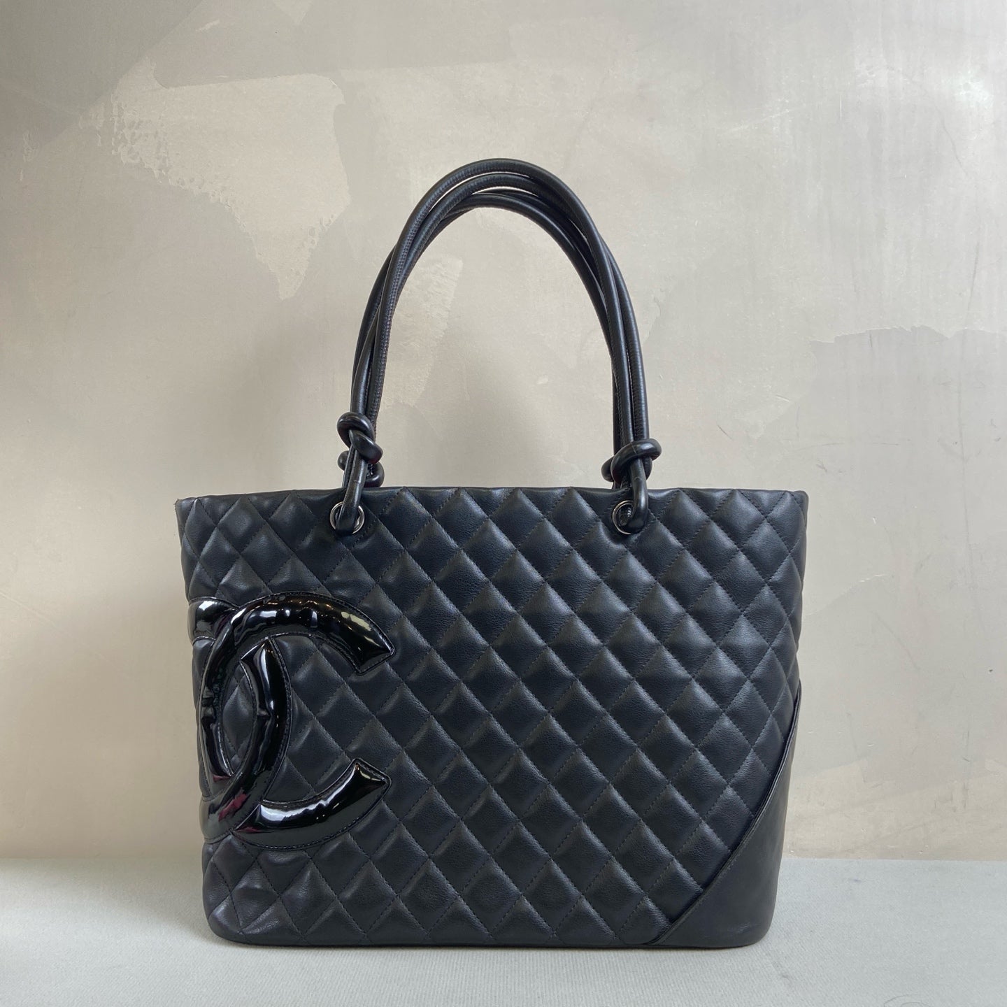 CHANEL 15 Opening Black Patent Leather Double C Black Cowhide Silver Hardware Kangpeng Handheld Shoulder Bag 98% New Size 30*25