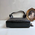 Chanel Black Gold Diamond Quilted Full Leather Shoulder Bag 99% New Size: 27*20*7 Lambskin Material Comes with Card
