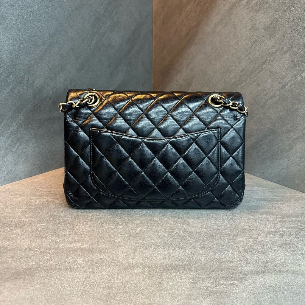 Chanel cf small black gold sheepskin chain bag, 18 kai, no card