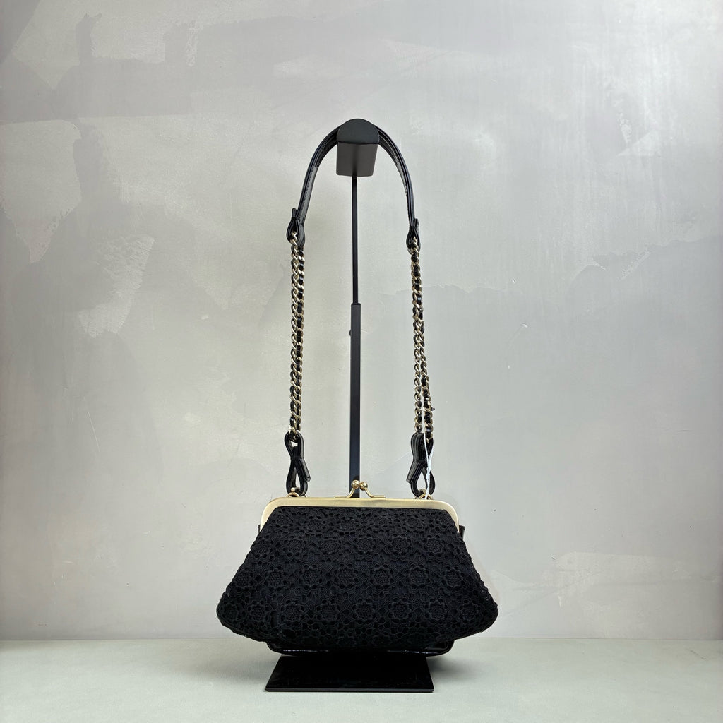 Chanel 13 Open Black and Gold Diamond Pattern Patent Leather with Lace Camellia Mouth Frog Bag, Underarm Bag Size 8*16*12