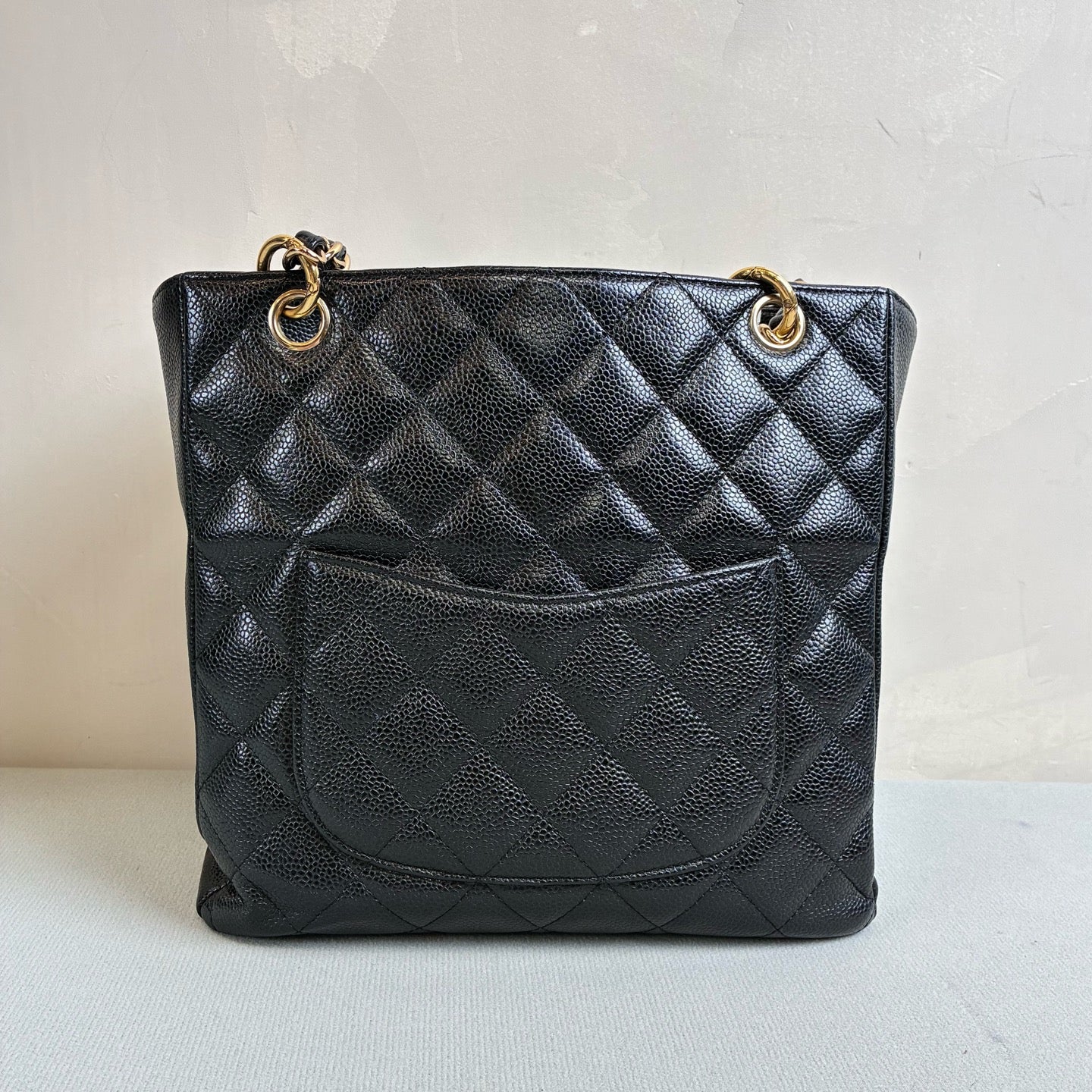 Chanel 9-inch Small Black and Gold PST Litchi Grain Cowhide Shoulder Bag Size 26*21 Condition 99% New