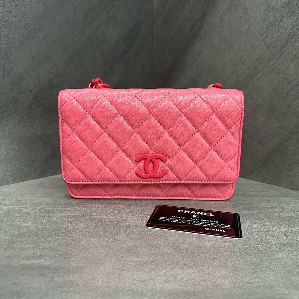 Chanel 21C Peach Litchi Cowhide Enamel Chain Bag, 30-series, with authenticity card, original condition
