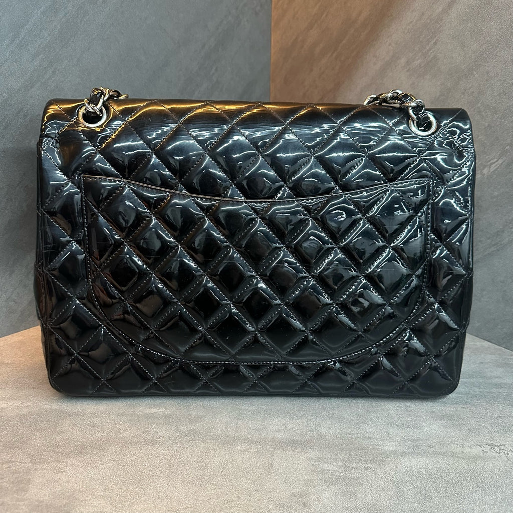 Chanel cf maxi Black silver patent leather chain bag 15K