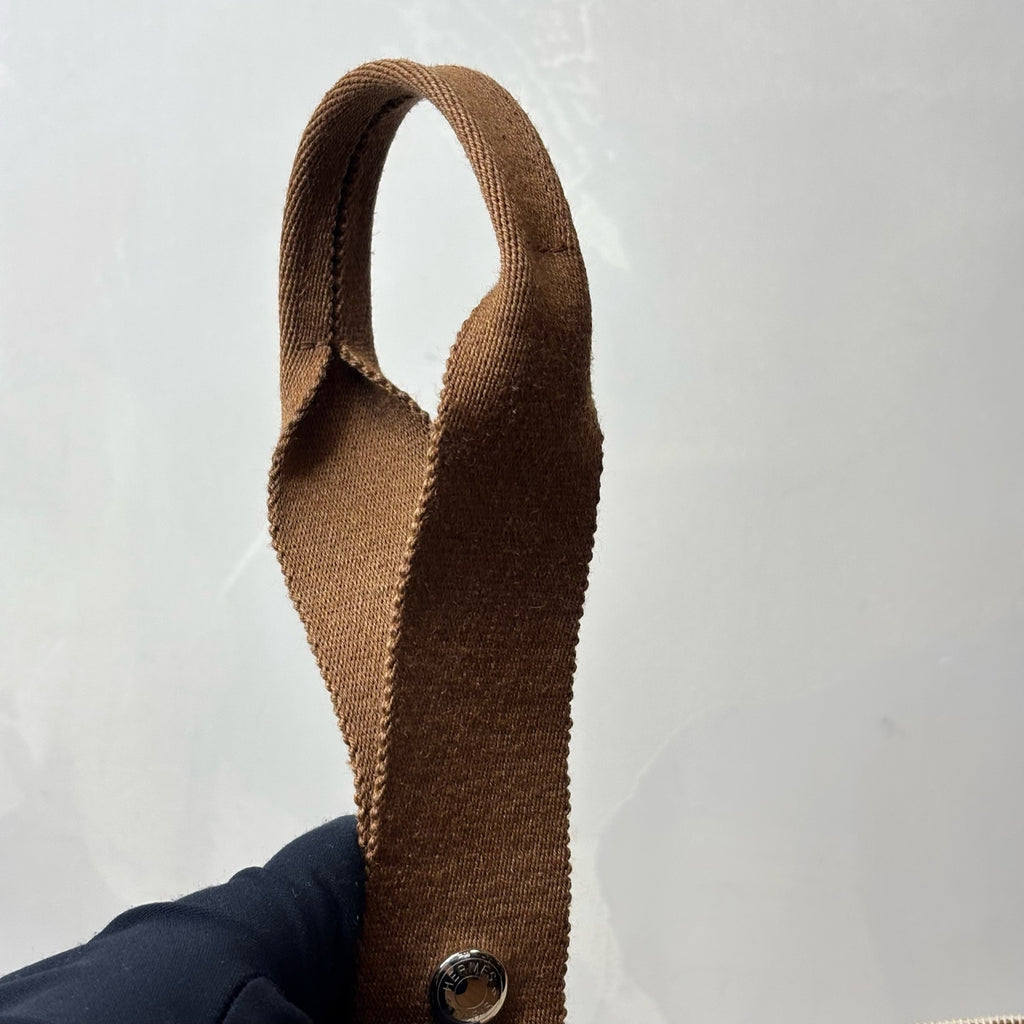 Hermes Canvas Vegetable Basket Water Bucket Bag in Rice Zong Color, 99% New, Size 22.5*27.