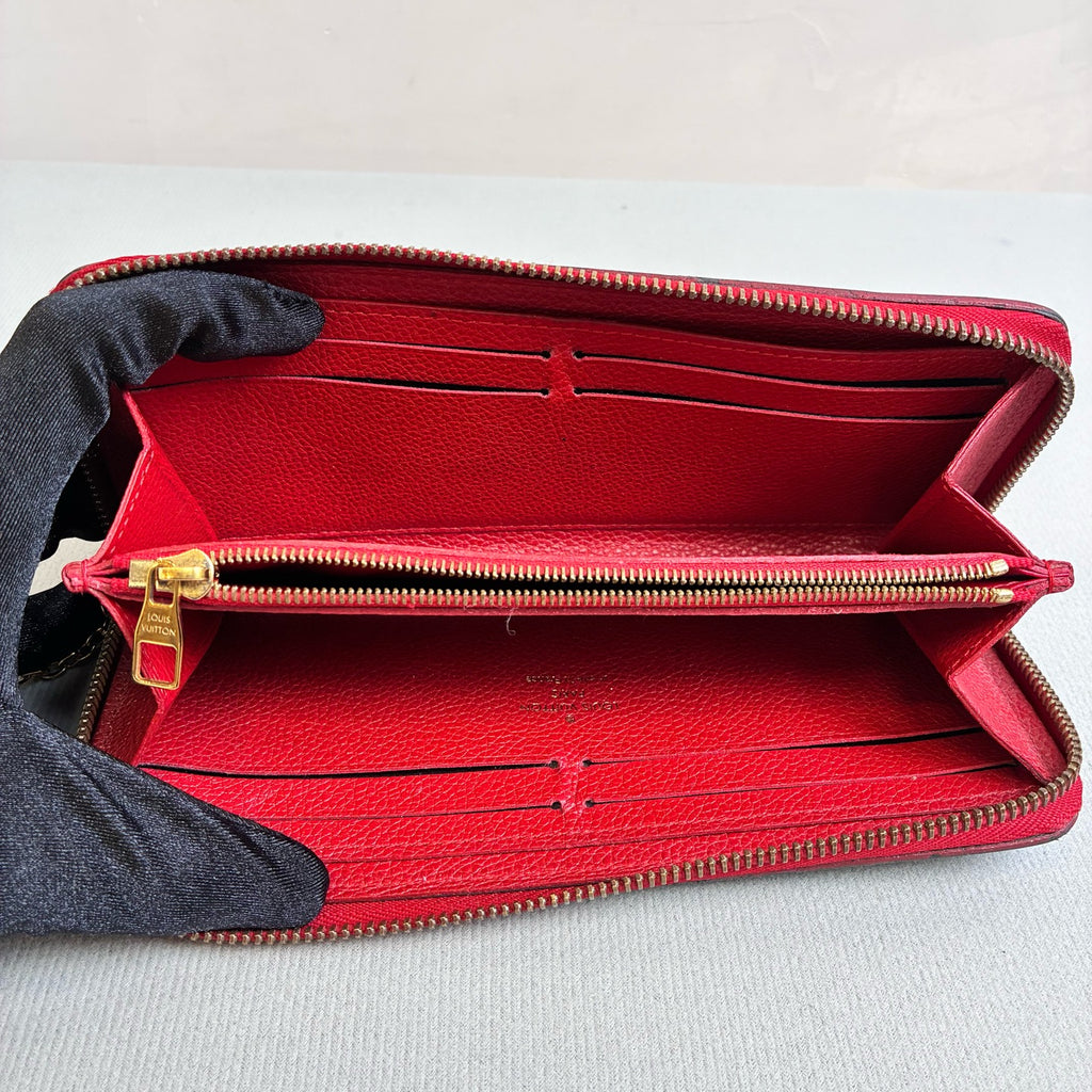 Louis Vuitton/LV 96 New CLÉMENCE Women's Wallet Dark Blue with Red Accents Size: 20*9
