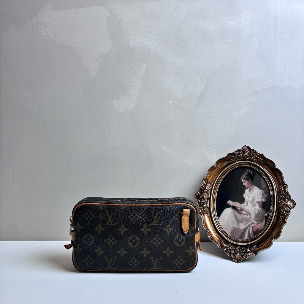 Louis Vuitton Monogram Clutch 2005 No Shoulder Strap 95% New Size 22*12.5