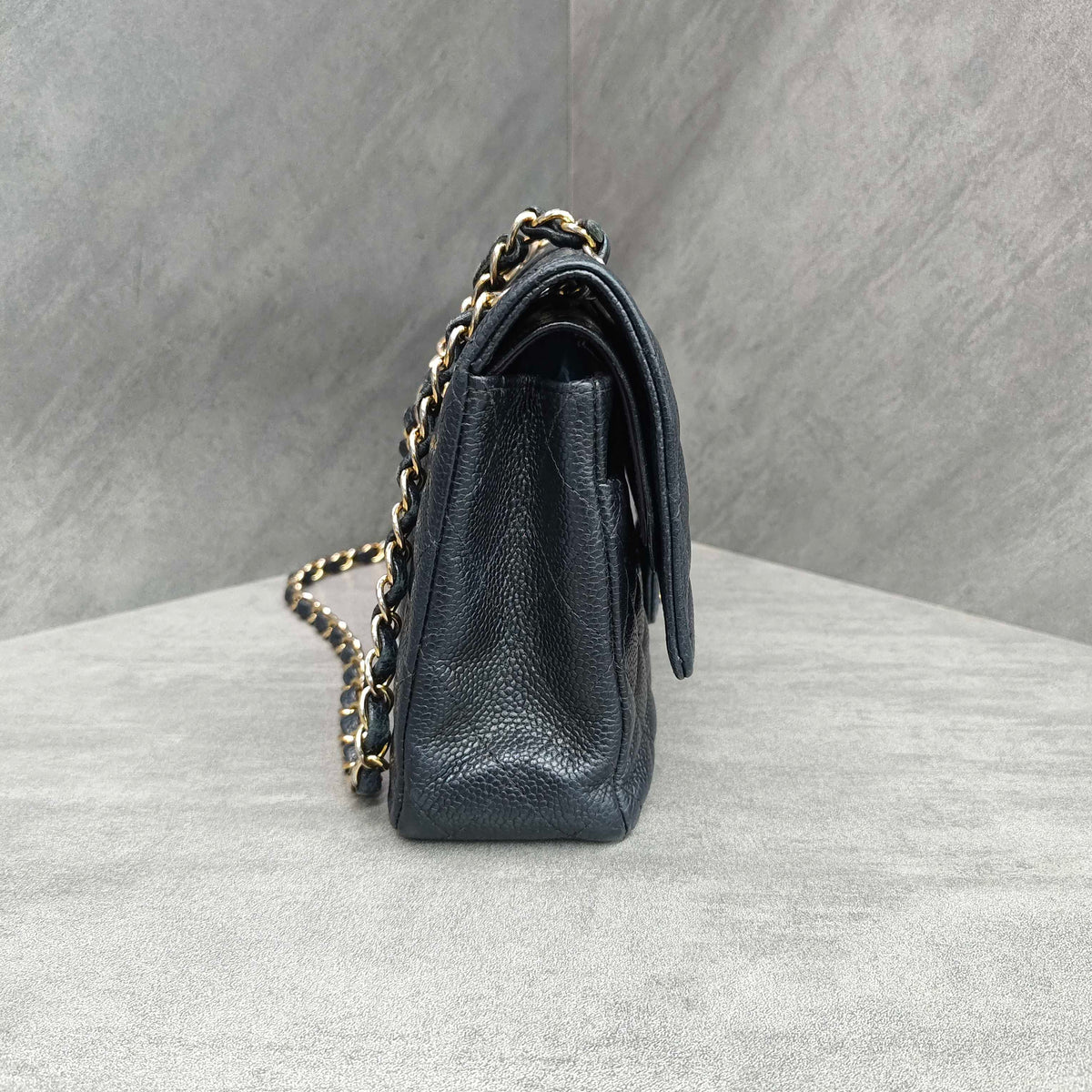 Chanel CF Medium Black and Gold Litchi Leather Chain Bag 23 Opening No Card, Structured Shape