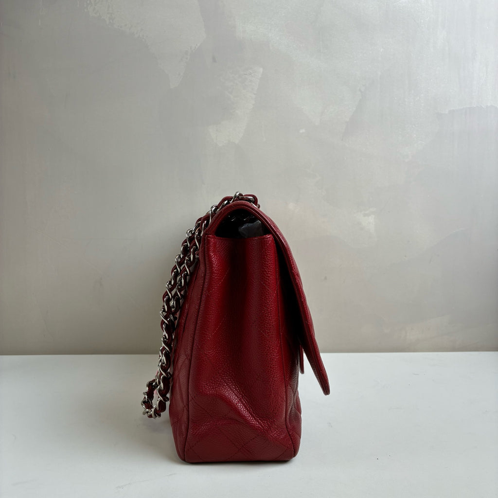 CHANEL cf jumbo max 13-inch red diamond-patterned lychee grain leather shoulder bag with silver chain buckle, bottom length