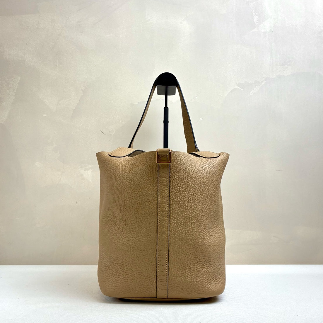 Hermes Trench Coat Gray with Gold Buckle 22 Garden Party Bag Y Stamp Gold Buckle Garden Party Bag TC Leather Size 22*22
