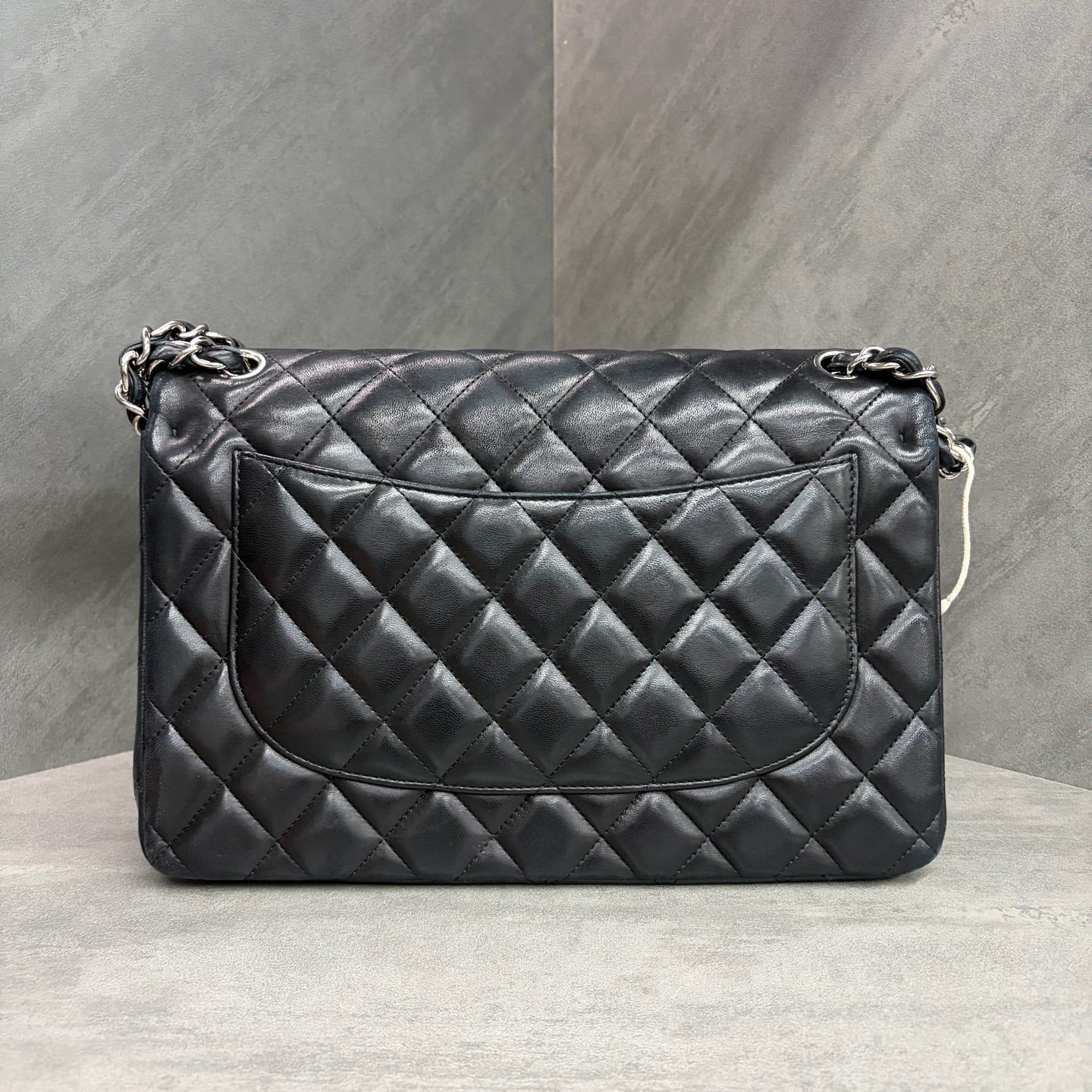 Chanel cf jumbo Black Silver sheepskin 14K cardless bag type three-dimensional inner lining clean stock