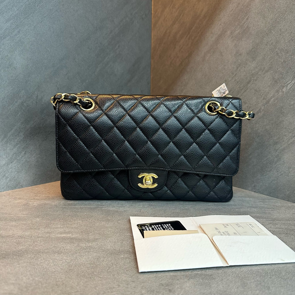 Chanel cf medium size black gold lychee cowhide chain bag, 15 opening, cassette, ticket bag type, three-dimensional, clean inside