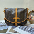 LV/Louis Vuitton Classic Monogram Vintage Small Gemini Shoulder Bag 98% New Size: 28*18*12 Monogram Coated Canvas