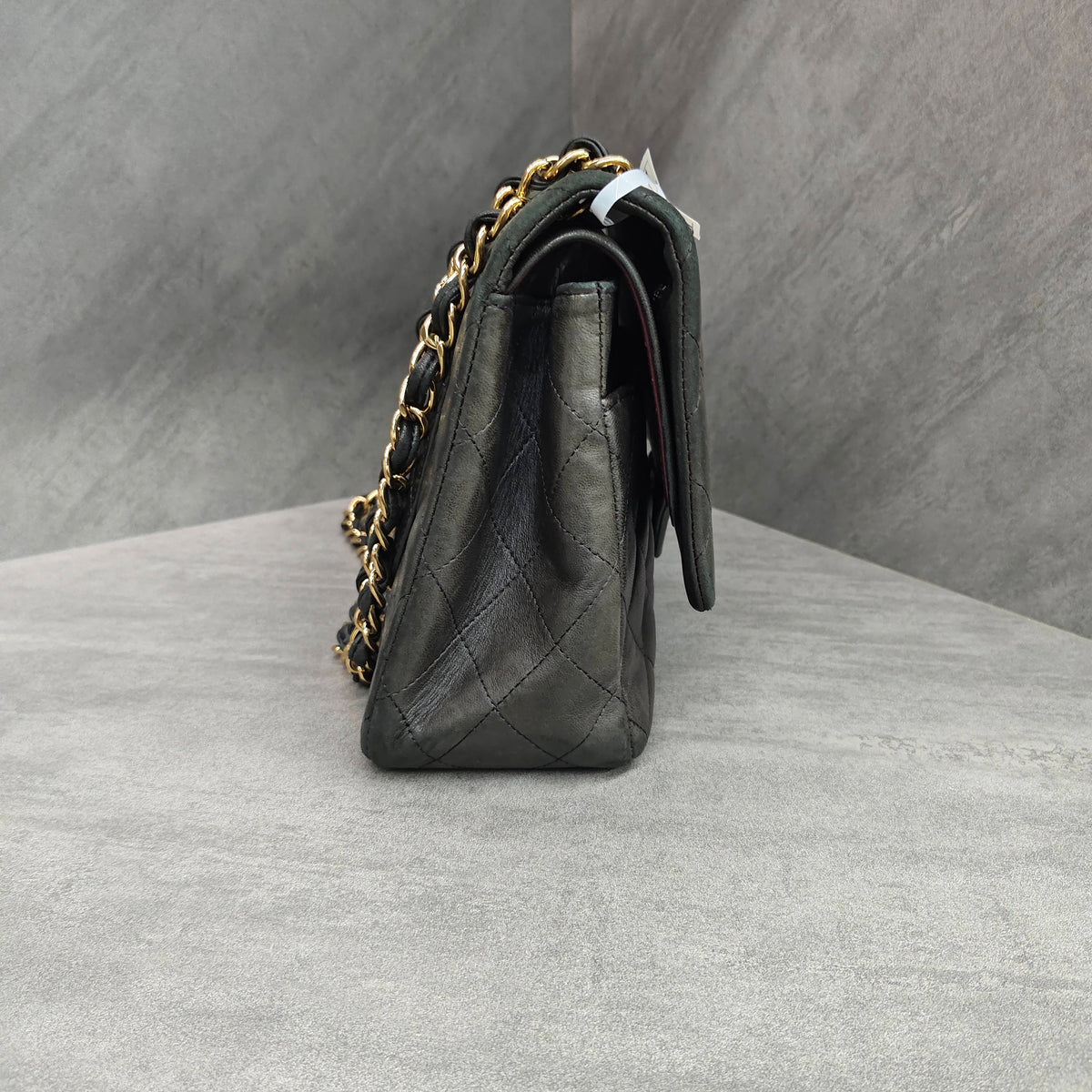 Chanel CF Jumbo Black Gold Lambskin Chain Bag 15 Opening