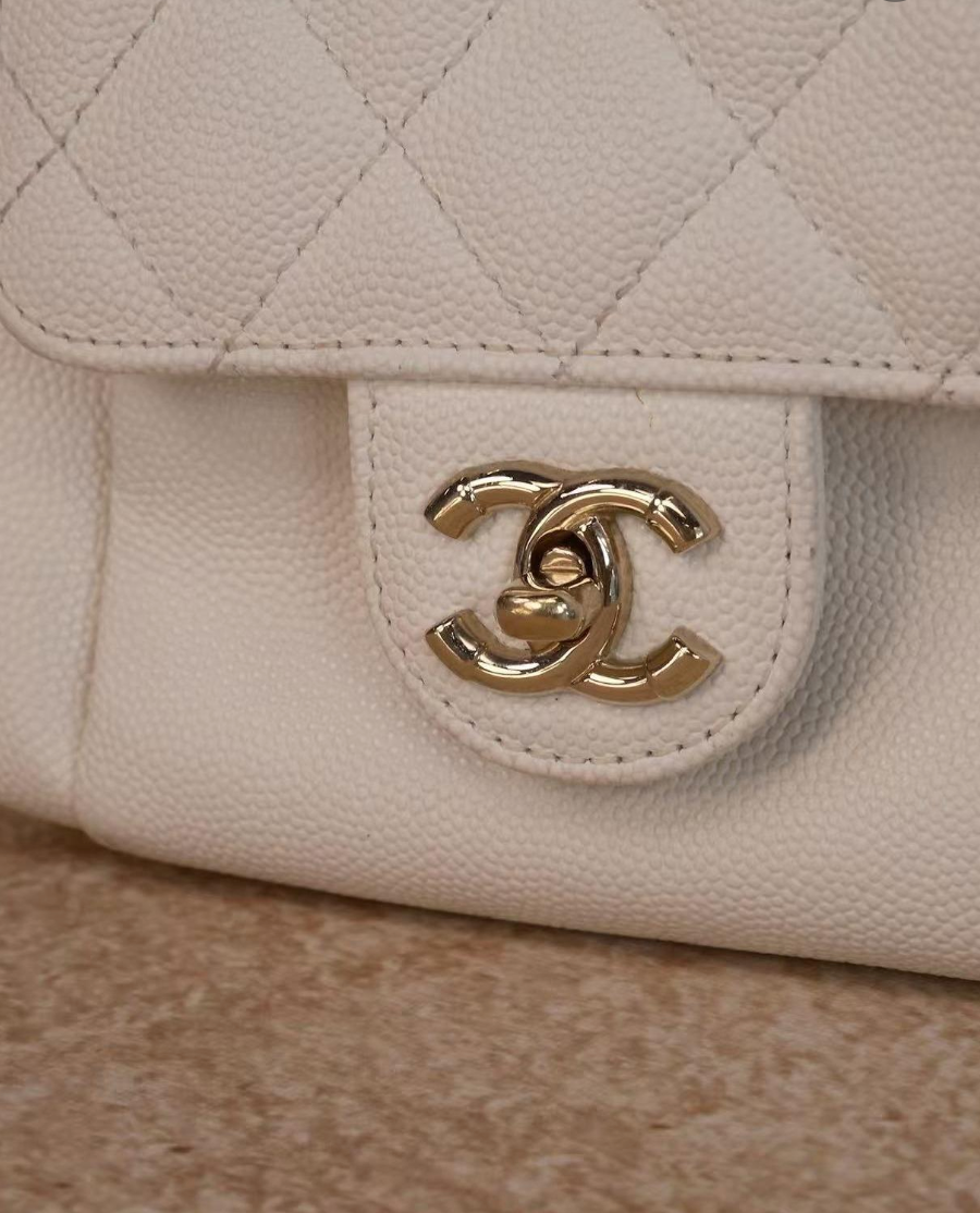 Interlocking CC Logo Quilted Caviar Leather Stylish Daypack Gold Zip, Convertible Shoulder Bag