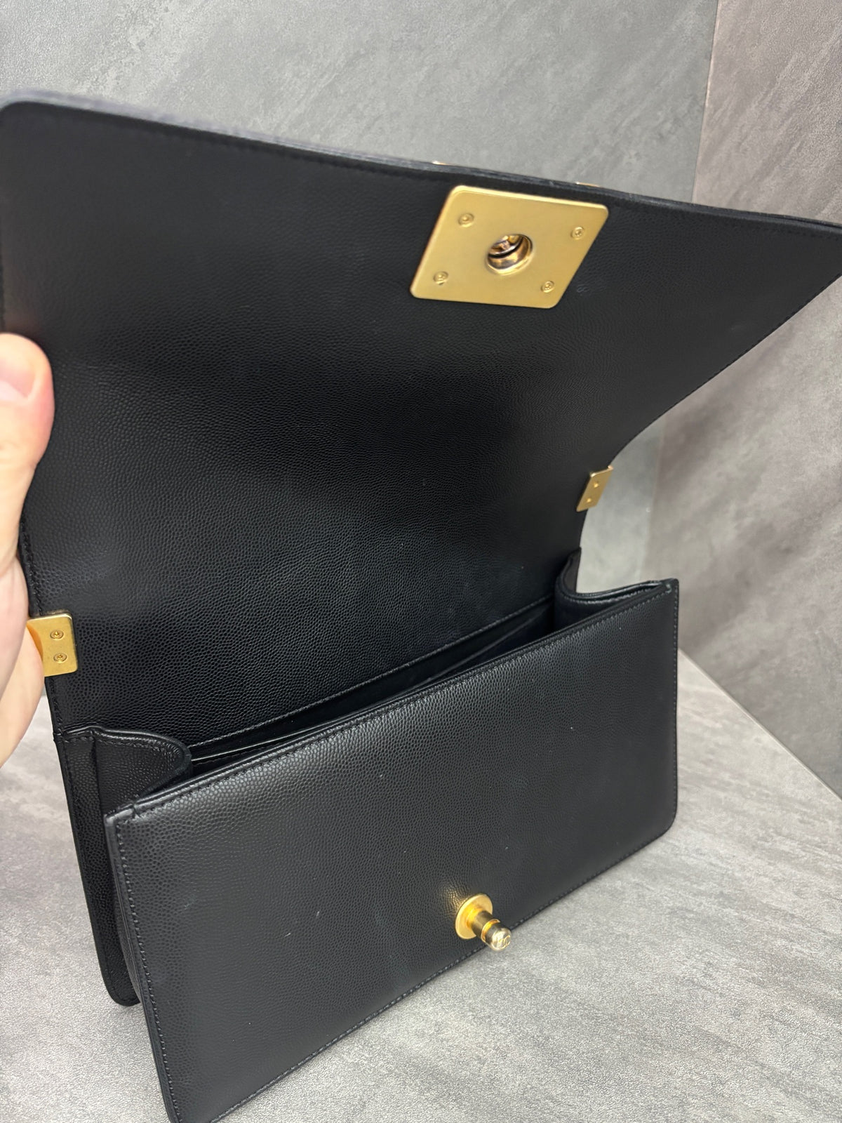 Chanel Le Boy Medium 2022 Chip Black with Gold Hardware Pebbled Lambskin Original Condition